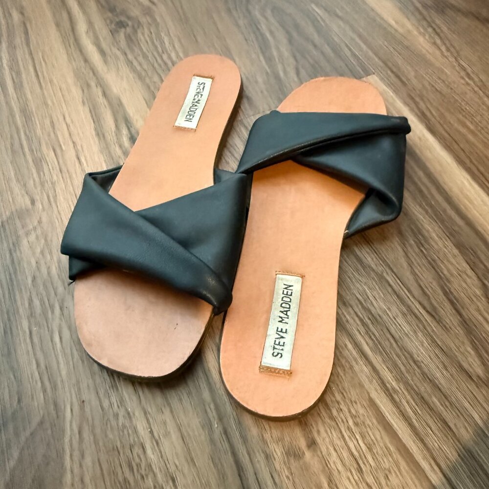 Steve Madden Black Leather Slide Sandals